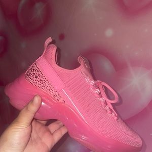 Maxima Sneakers (Hot Pink, run snug)